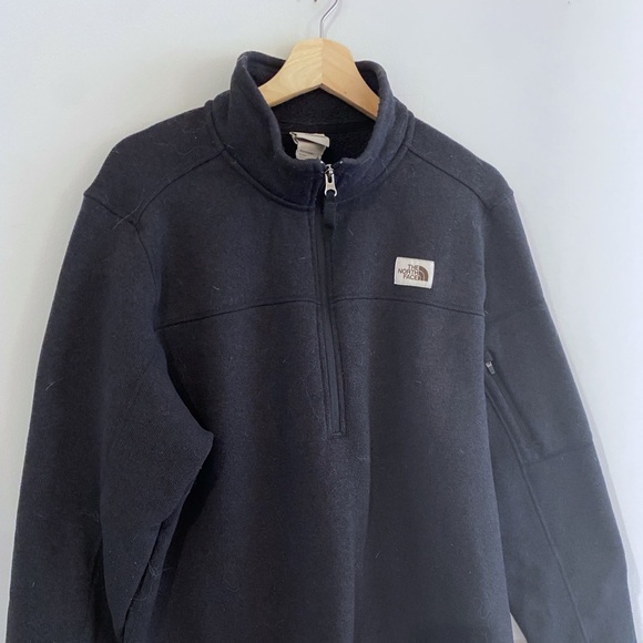 The North Face Men's Zip Up - Picture 4 of 5